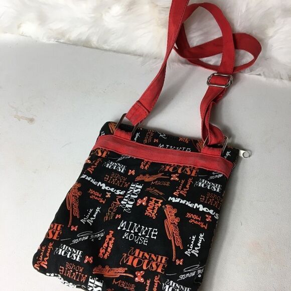 Disney Minnie Mouse cross body mini bag - Picture 3 of 12